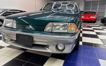 Ford-Mustang-1992-Hatchback-11