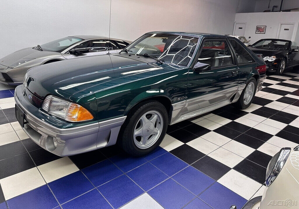 Ford-Mustang-1992-Hatchback-15