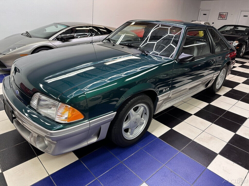 Ford-Mustang-1992-Hatchback-18