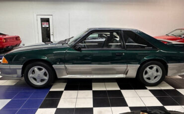 Ford-Mustang-1992-Hatchback-22
