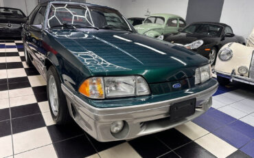 Ford-Mustang-1992-Hatchback-3