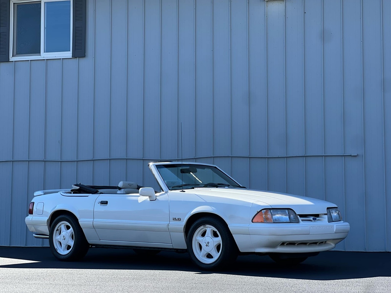 Ford-Mustang-1993-Convertible-1