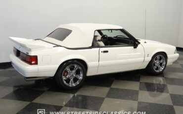 Ford-Mustang-1993-Convertible-11