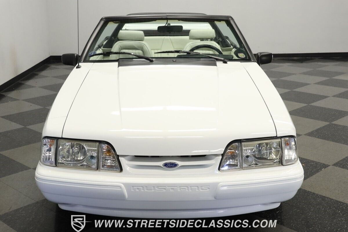 Ford-Mustang-1993-Convertible-15