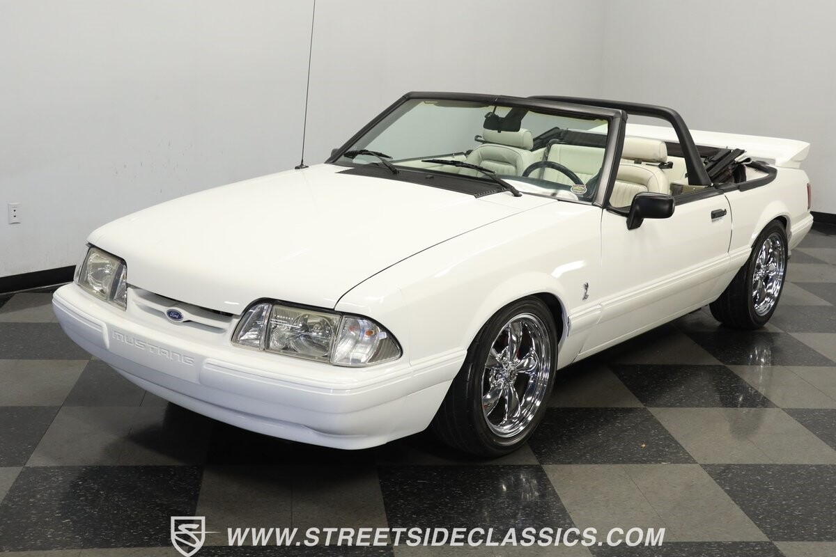 Ford-Mustang-1993-Convertible-17