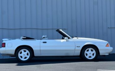 Ford-Mustang-1993-Convertible-18