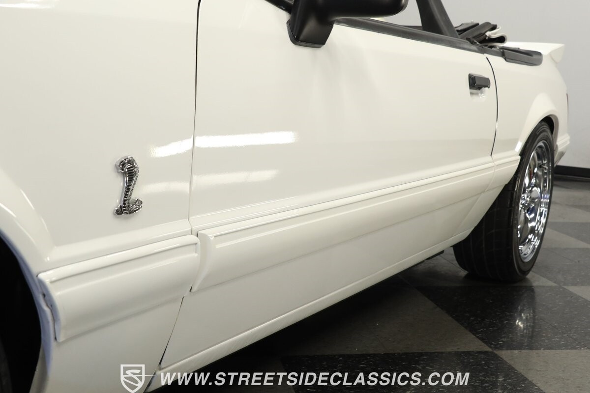 Ford-Mustang-1993-Convertible-20
