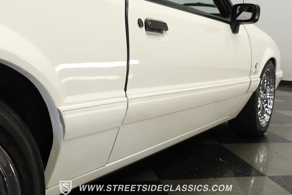 Ford-Mustang-1993-Convertible-26