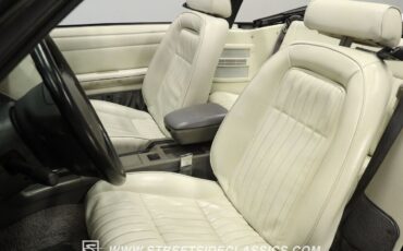 Ford-Mustang-1993-Convertible-39