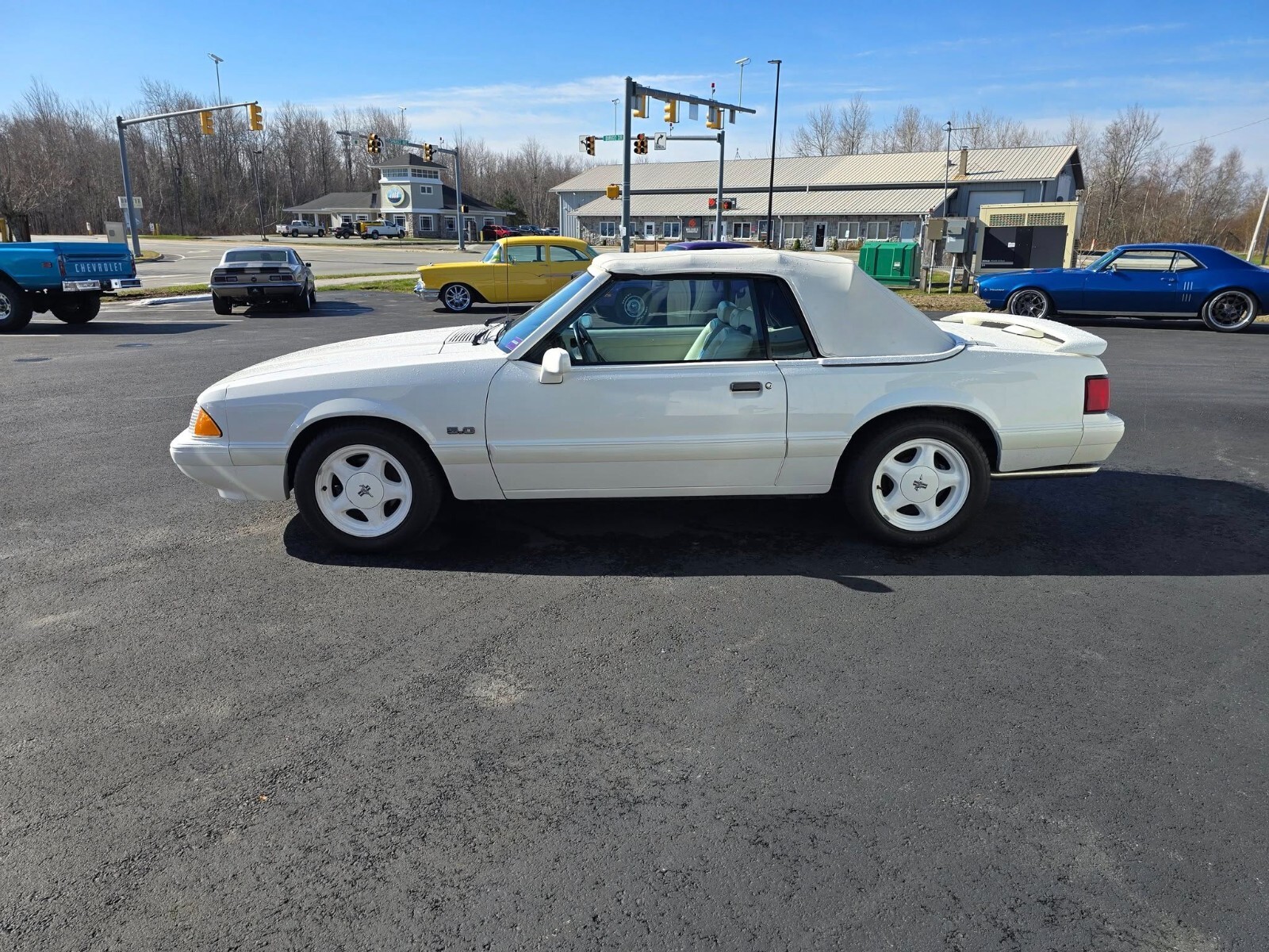 Ford-Mustang-1993-Convertible-8