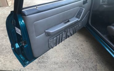 Ford-Mustang-1993-blue-4