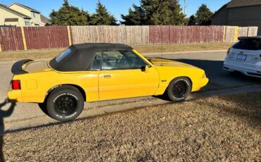 Ford-Mustang-1993-yellow-3