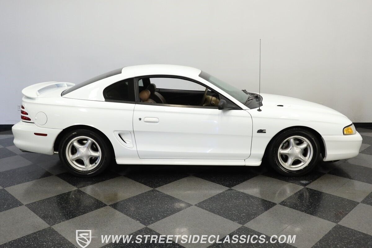 Ford-Mustang-1995-Coupe-12