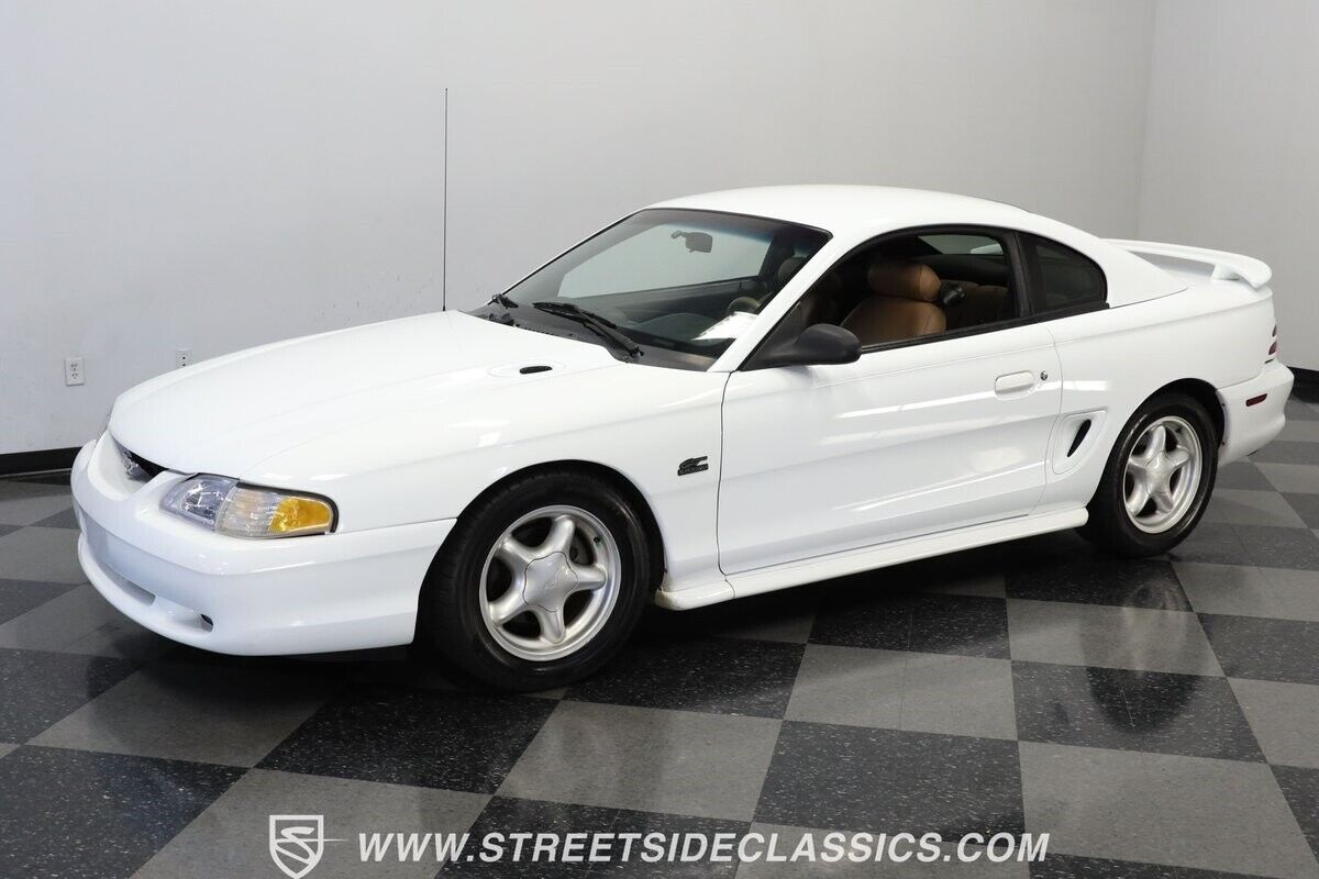 Ford-Mustang-1995-Coupe-5