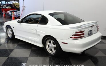 Ford-Mustang-1995-Coupe-6