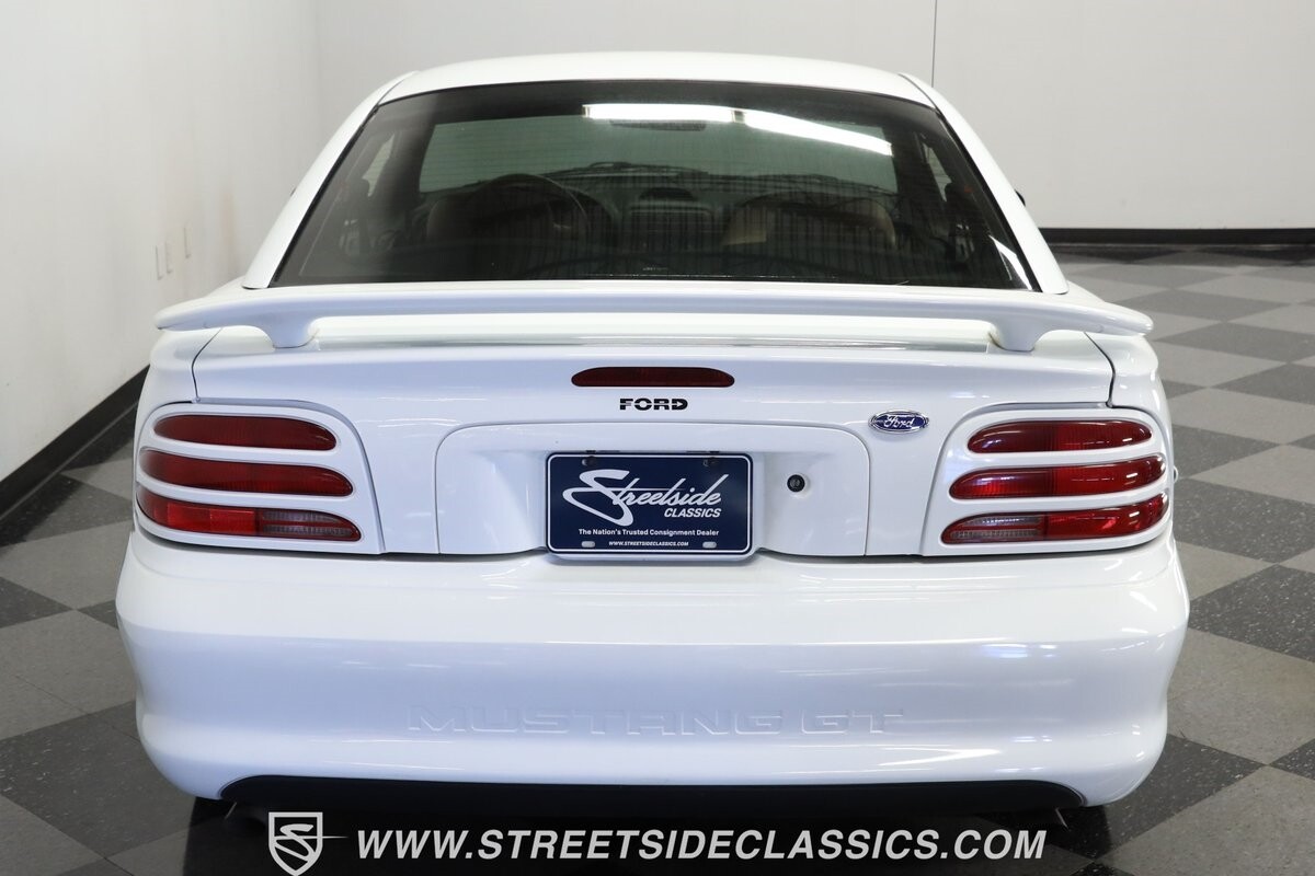 Ford-Mustang-1995-Coupe-8