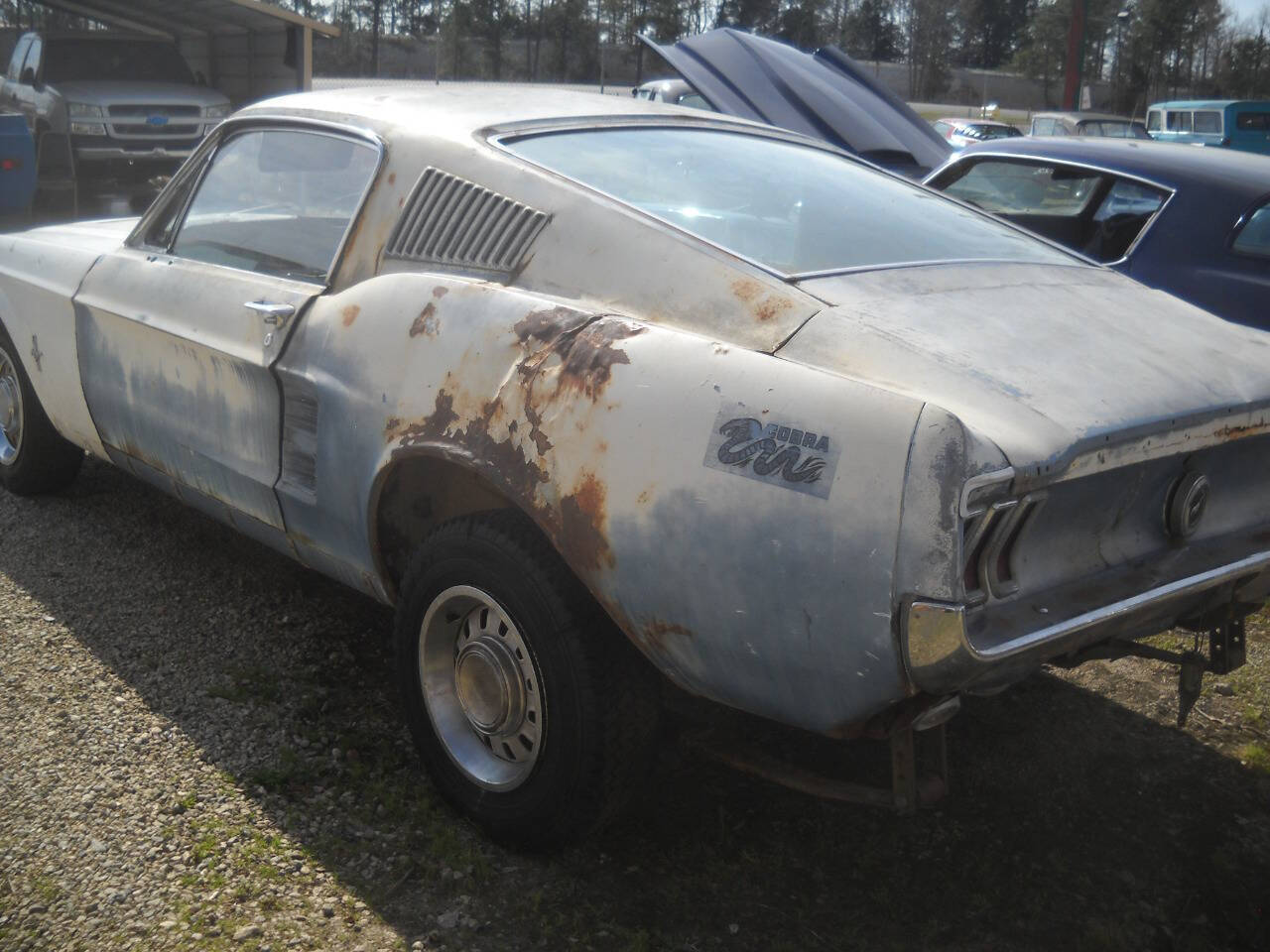 Ford-Mustang-Custom-Fastback-1967-Coupe-4