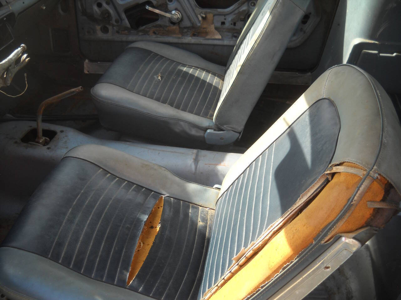 Ford-Mustang-Custom-Fastback-1967-Coupe-8