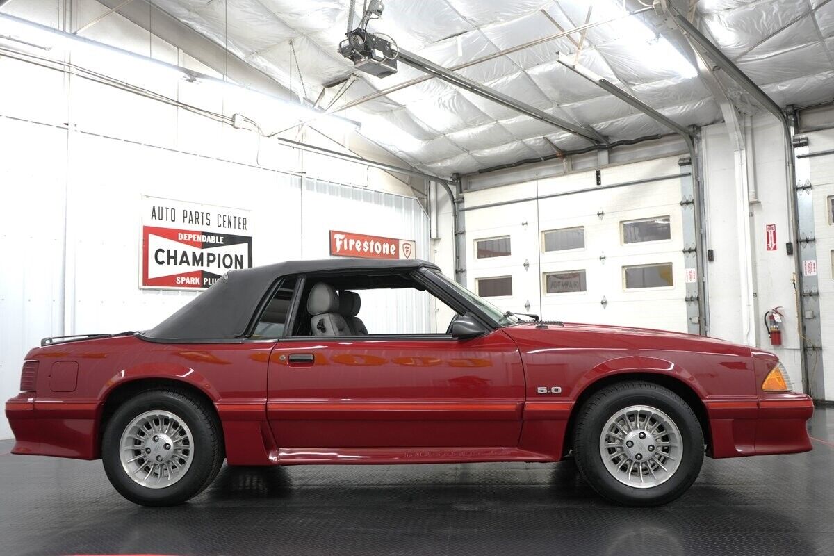 Ford-Mustang-GT-Convertible-1987-Convertible-18