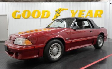 Ford-Mustang-GT-Convertible-1987-Convertible-3