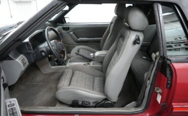 Ford-Mustang-GT-Convertible-1987-Convertible-35