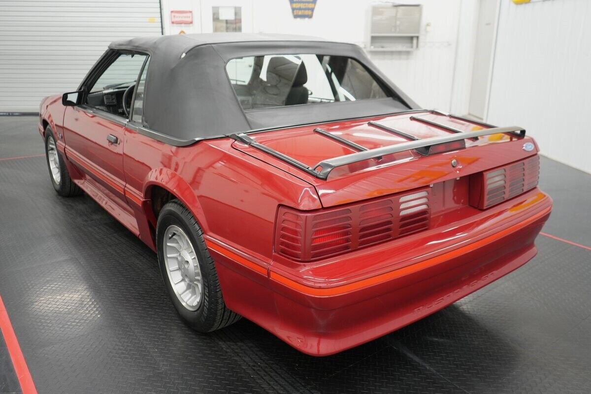Ford-Mustang-GT-Convertible-1987-Convertible-6