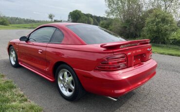 Ford-Mustang-cobra-1995-2