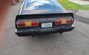 Ford-Mustang-cobra-2-1976-black-4
