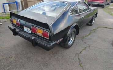 Ford-Mustang-cobra-2-1976-black-5