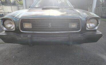 Ford-Mustang-cobra-2-1976-black-8