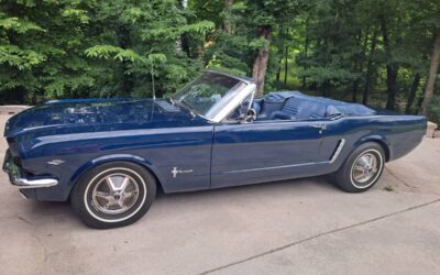 Ford Mustang convertible  1965 blue