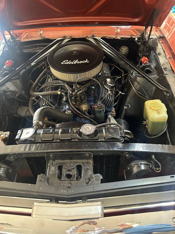 Ford-Mustang-convertible-1966-brown-17