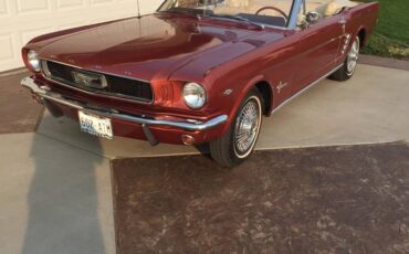 Ford-Mustang-convertible-1966-brown