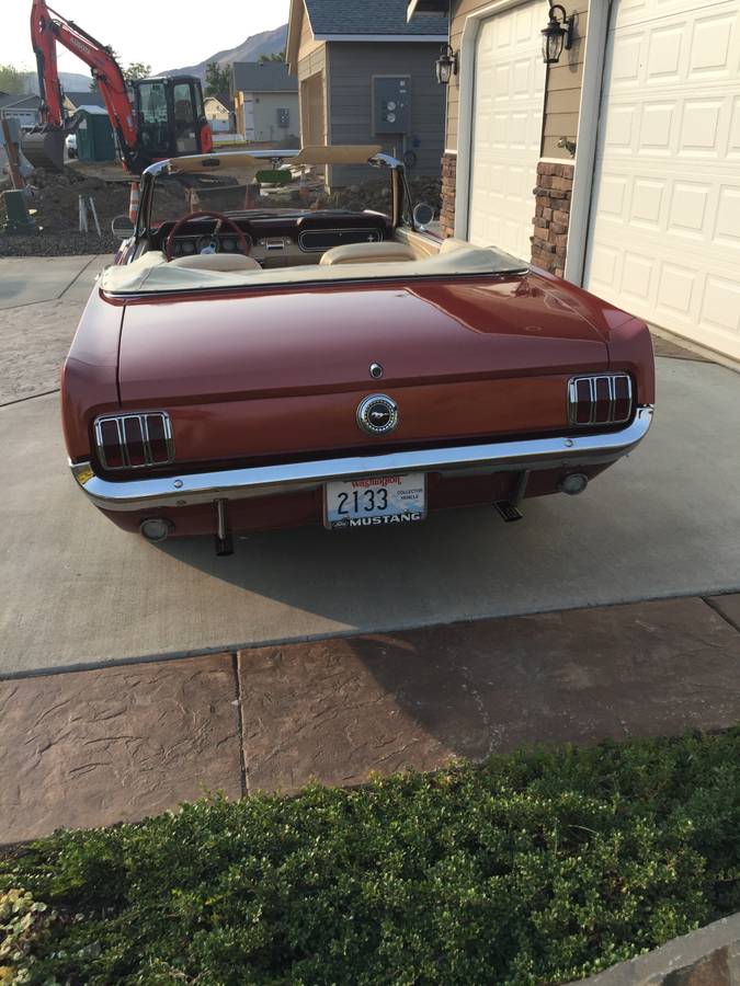 Ford-Mustang-convertible-1966-brown-4