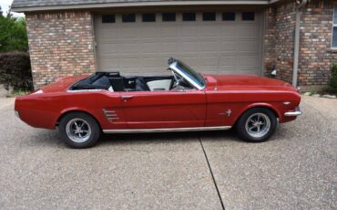 Ford-Mustang-convertible-1966-red-11