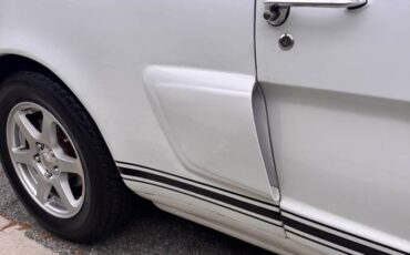 Ford-Mustang-convertible-1966-white-11