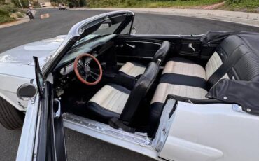 Ford-Mustang-convertible-1966-white-16
