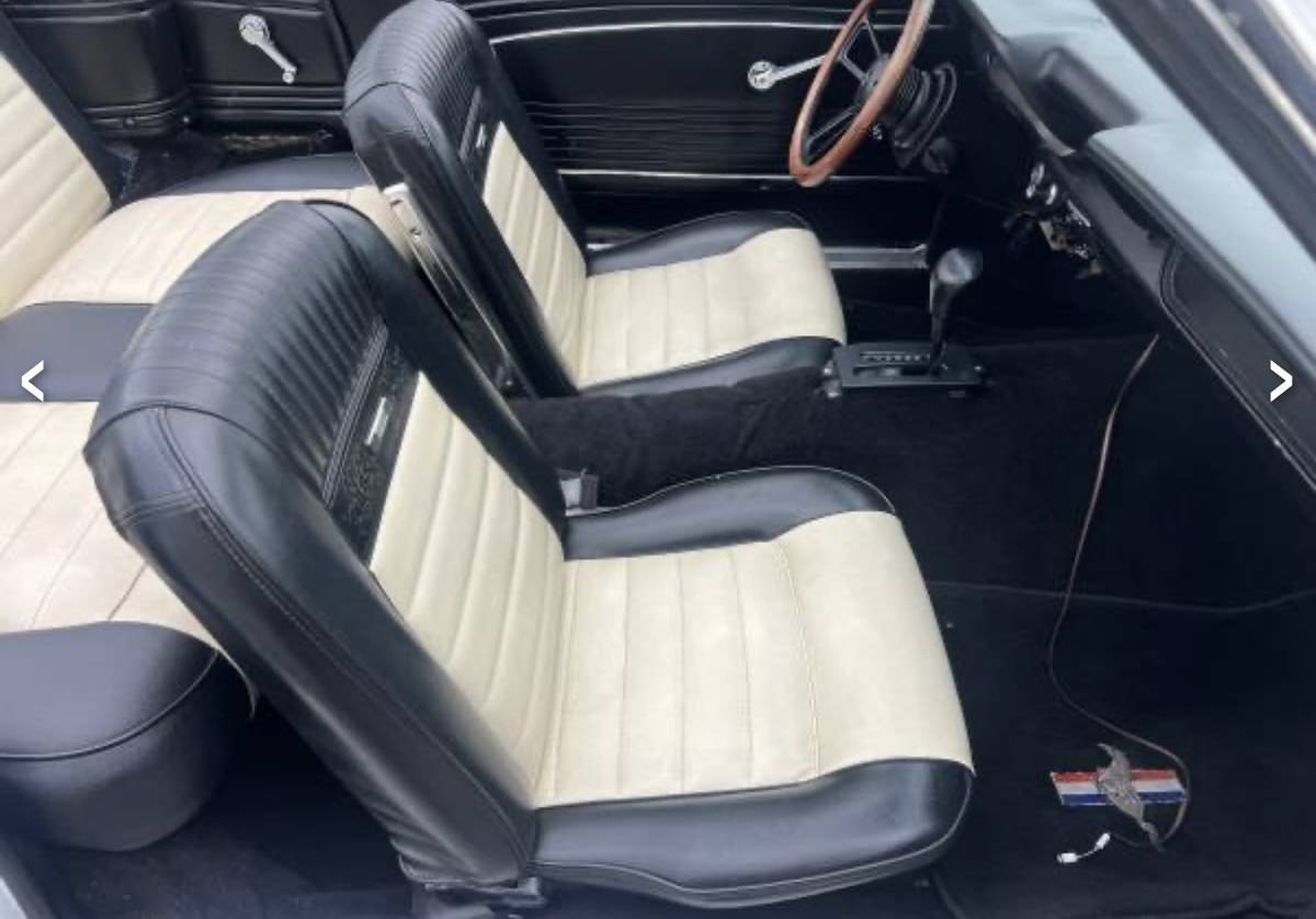 Ford-Mustang-convertible-1966-white-6