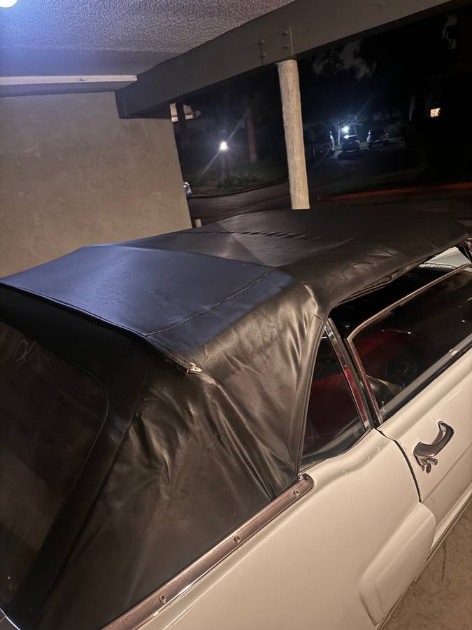 Ford-Mustang-convertible-1966-white-9