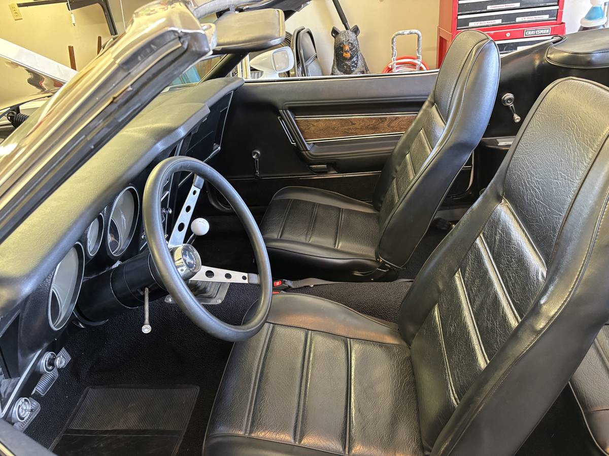 Ford-Mustang-convertible-1972-white-10
