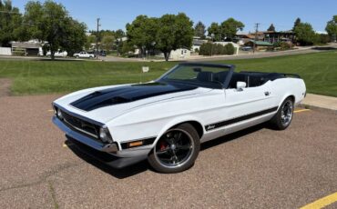 Ford-Mustang-convertible-1972-white-22