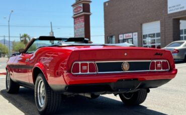 Ford-Mustang-convertible-1973-red-11
