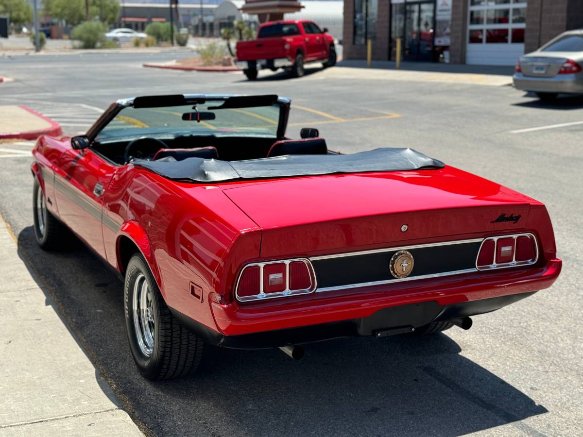 Ford-Mustang-convertible-1973-red-12