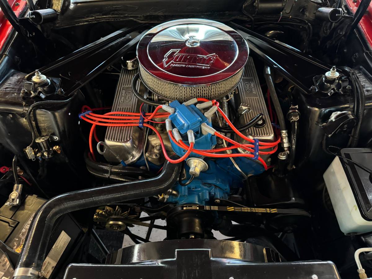 Ford-Mustang-convertible-1973-red-16