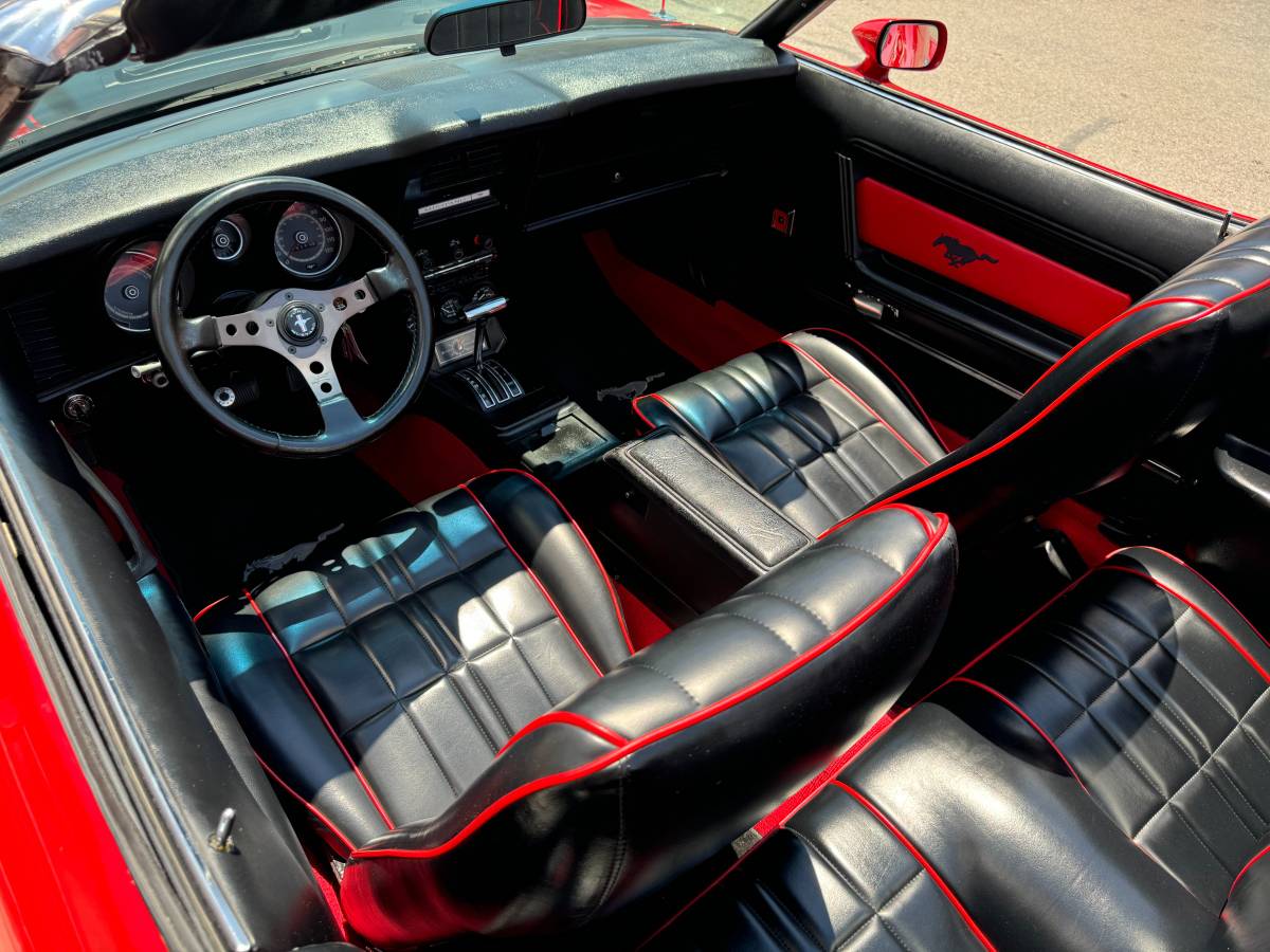Ford-Mustang-convertible-1973-red-8