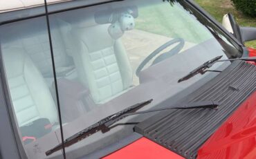 Ford-Mustang-convertible-1986-red-10