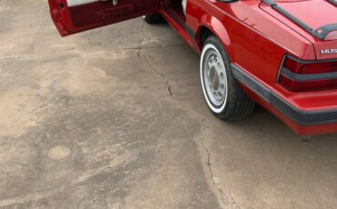 Ford-Mustang-convertible-lx-1986-red-18