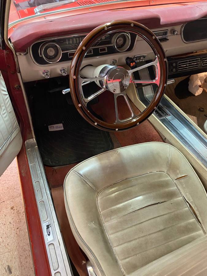Ford-Mustang-cope-1965-red-17