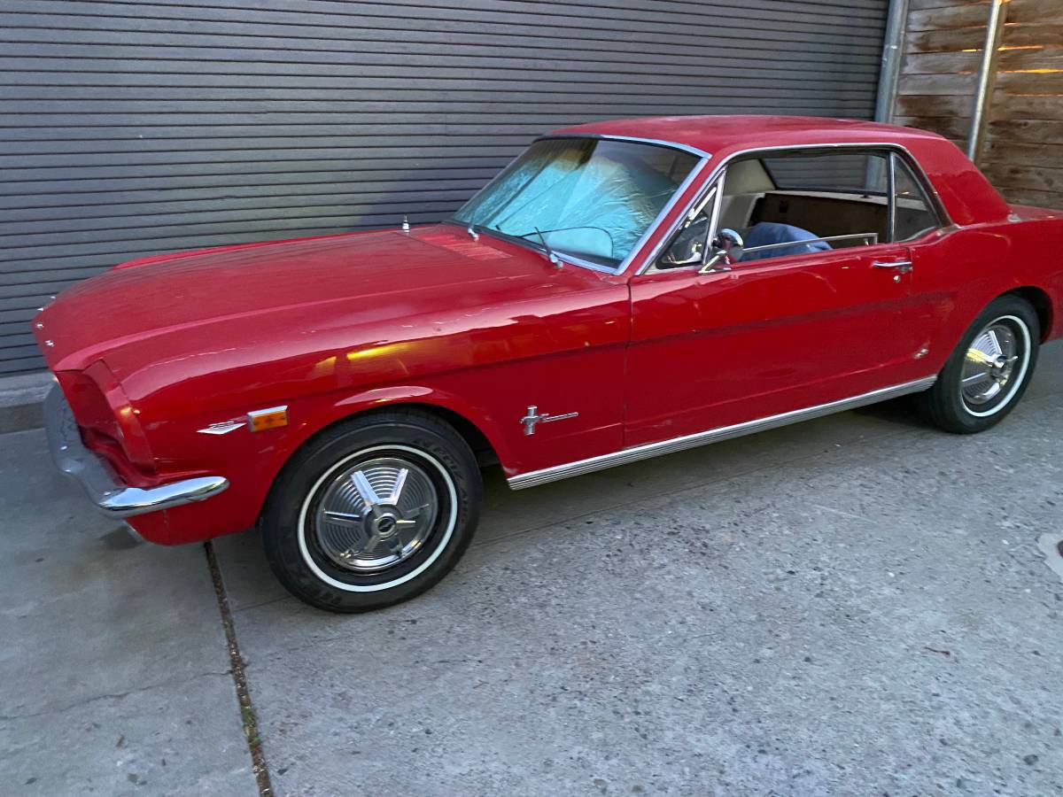 Ford-Mustang-cope-1965-red-3