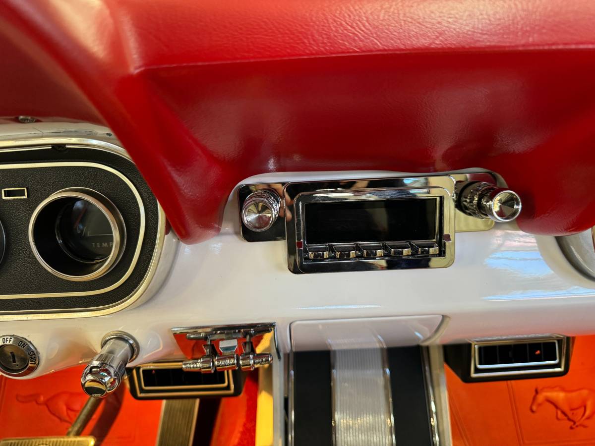 Ford-Mustang-coupe-1966-red-15